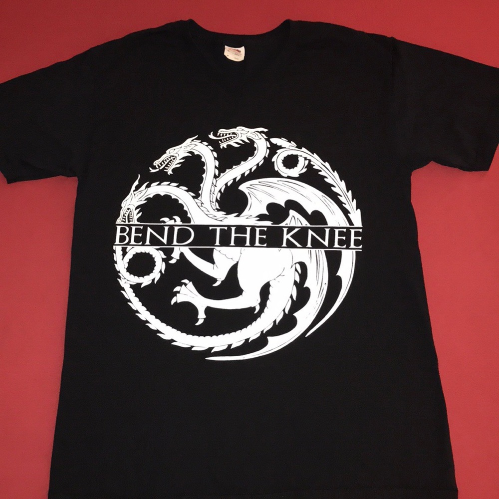 G.O.T. Black men’s  graphic tee shirt size M